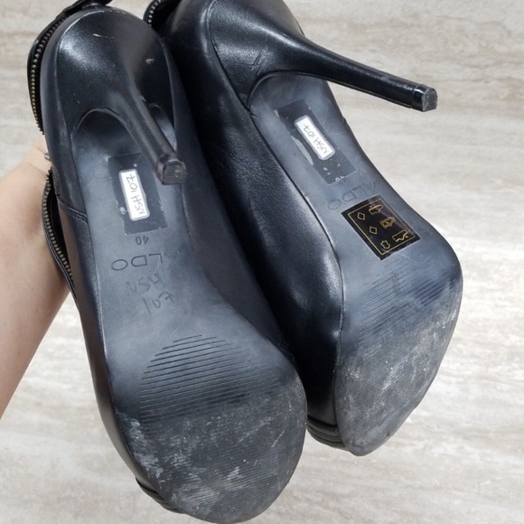 ALDO | Black Booties - Picture 6 of 8